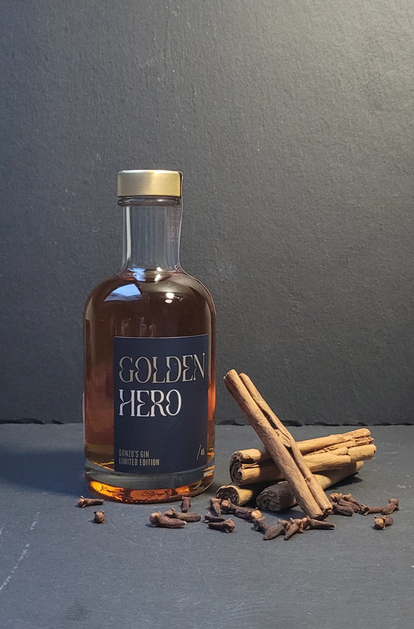 GIN Golden Hero | 0,2 l | Limited-Edition Bathtub Gin